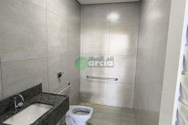 Sal&atilde;o Comercial para alugar - 180m&sup2; - Parque Colina Verde