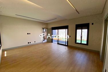 Casa &agrave; venda - 238m&sup2; - Tropical II
