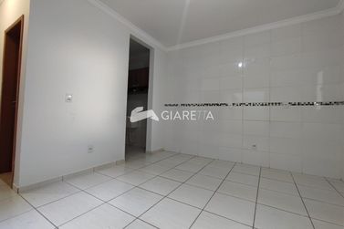 Casa &agrave; venda - 75m&sup2; - JARDIM GISELA