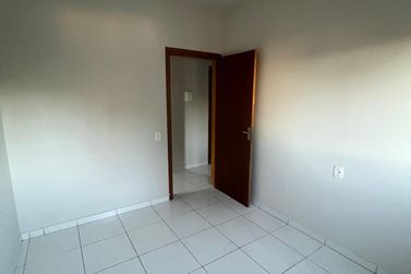 Casa para alugar - 80m&sup2; - Jardim Imperial I