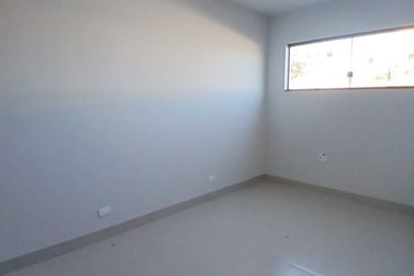 Apartamento para alugar - 150m&sup2; - Zona I