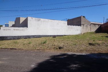 Terreno &agrave; venda - 437m&sup2; - CONDOM&Iacute;NIO PARQUE CIDADE JARDIM UMUARAMA
