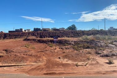 Terreno &agrave; venda - 1197m&sup2; - Jardim Pimentel