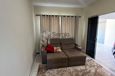 Casa &agrave; venda - 200m&sup2; - Jd Los Angeles