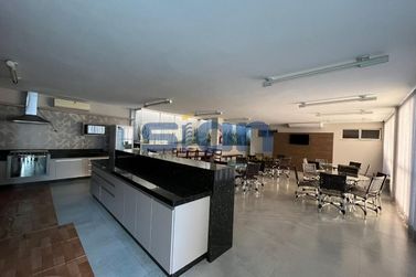 Apartamento para alugar - 378m&sup2; - Zona III