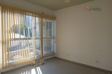 Sal&atilde;o Comercial para alugar - 336m&sup2; - Centro
