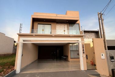 Sobrado &agrave; venda - 126m&sup2; - Jardim Thereza