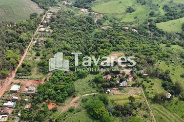 S&iacute;tio &agrave; venda - 242000m&sup2; - &Aacute;rea Rural de Umuarama