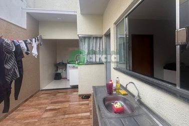 Casa &agrave; venda - 90m&sup2; - Jardim Jota Miranda