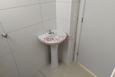 Apartamento para alugar - 50m&sup2; - ZONA V