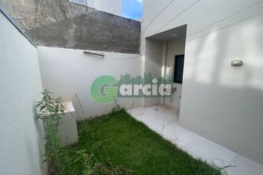 Casa &agrave; venda - 80m&sup2; - Zona V