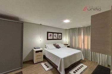 Casa &agrave; venda - 275m&sup2; - Zona 1a