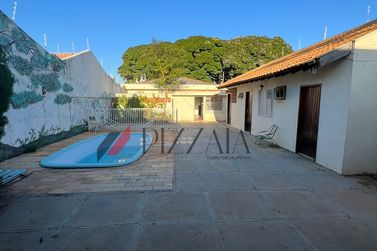 Casa &agrave; venda - 170m&sup2; - Zona I-A