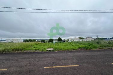Terreno &agrave; venda - 220m&sup2; - PARQUE RESIDENCIAL METROPOLITANO