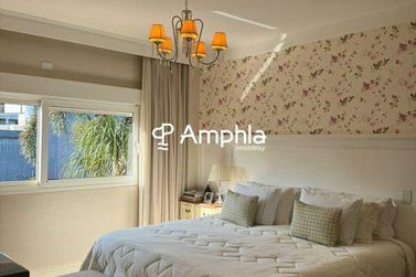 Casa &agrave; venda - 355m&sup2; - Centro