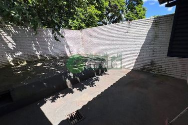 Casa &agrave; venda - 140m&sup2; - Jardim Igua&ccedil;u