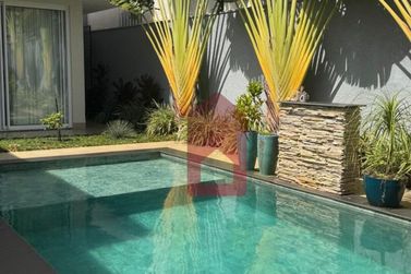 Casa &agrave; venda - 261m&sup2; - Zona II