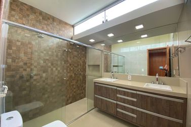 Casa &agrave; venda - 250m&sup2; - Zona II