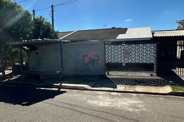 Casa &agrave; venda - 43m&sup2; - Conjunto Habitacional Sonho Meu