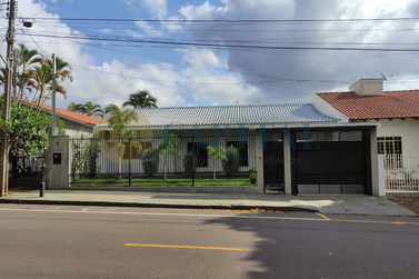 Casa &agrave; venda - 276m&sup2; - Zona II