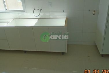 Apartamento &agrave; venda - 180m&sup2; - Zona III