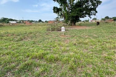 Terreno &agrave; venda - 234m&sup2; - CENTRO