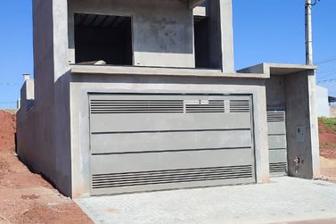 Sobrado &agrave; venda - 168m&sup2; - Jardim Est&acirc;ncia 2