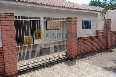 Casa &agrave; venda - 161m&sup2; - Centro