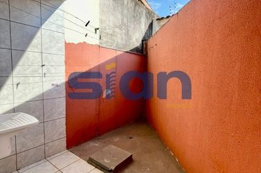 Casa para alugar - 90m&sup2; - 