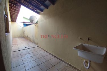 Casa para alugar - ZONA VI