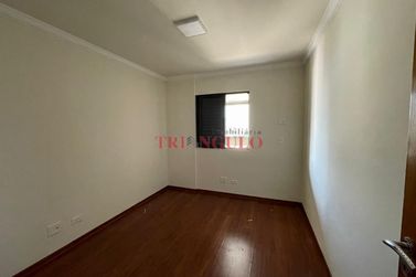 Apartamento &agrave; venda - 129m&sup2; - ZONA II