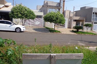 Terreno &agrave; venda - 154m&sup2; - Jardim Caravelle