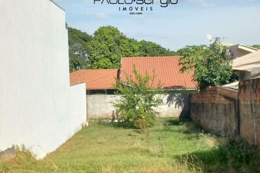 Terreno &agrave; venda - 225m&sup2; - Jardim Igua&ccedil;u