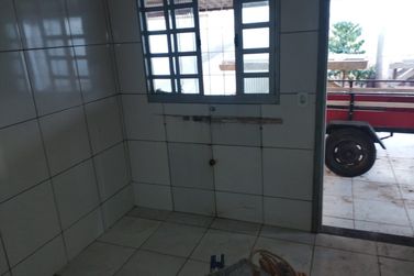 Casa &agrave; venda - 253m&sup2; - Conjunto Residencial Porto Belo