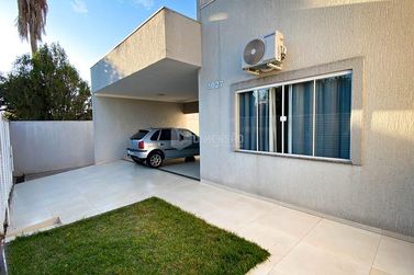 Casa &agrave; venda - 120m&sup2; - Jardim Paris