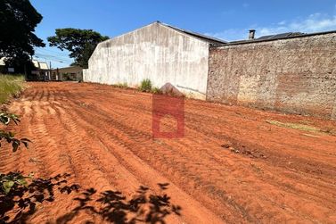 Terreno &agrave; venda - 285m&sup2; - Zona VII