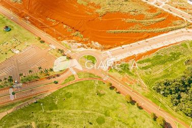 Terreno &agrave; venda - 360m&sup2; - VILA INDUSTRIAL