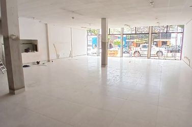 Sal&atilde;o Comercial para alugar - 250m&sup2; - Zona I