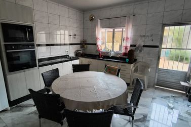 Sobrado &agrave; venda - 420m&sup2; - Parque San Remo I