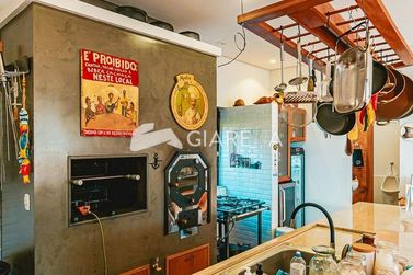 Casa &agrave; venda - 275m&sup2; - CENTRO