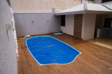 Sobrado &agrave; venda - 270m&sup2; - Zona II