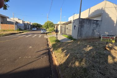 Terreno &agrave; venda - 129m&sup2; - JARDIM LOPES ll