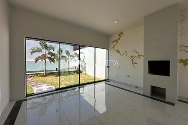 Casa &agrave; venda - 99m&sup2; - JARDIM COOPAGRO