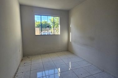 Casa para alugar - Jardim Gar&ccedil;as