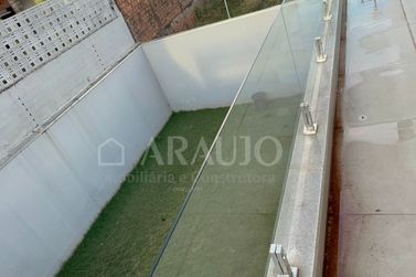 Sobrado &agrave; venda - 210m&sup2; - JARDIM ALPHAVILLE