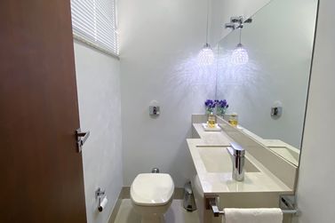 Sobrado &agrave; venda - 259m&sup2; - Parque Alphaville