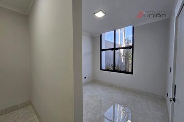 Casa &agrave; venda - 77m&sup2; - Jardim Estancia II