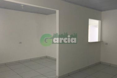 Casa &agrave; venda - 75m&sup2; - Zona III