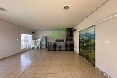 Casa &agrave; venda - 120m&sup2; - ZONA VI