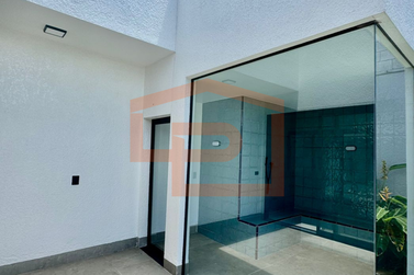 Casa &agrave; venda - 250m&sup2; - Zona VII